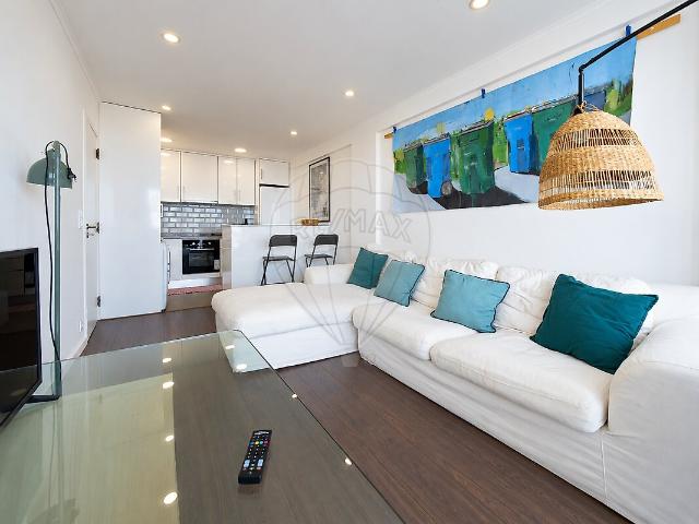 Apartamento venda em Núcleo Urbano Histórico de Carcavelos, Cascais