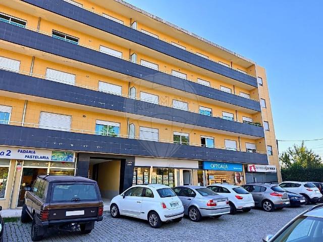 Apartamento venda em Charrueiras, Vila Nova de Famalicão