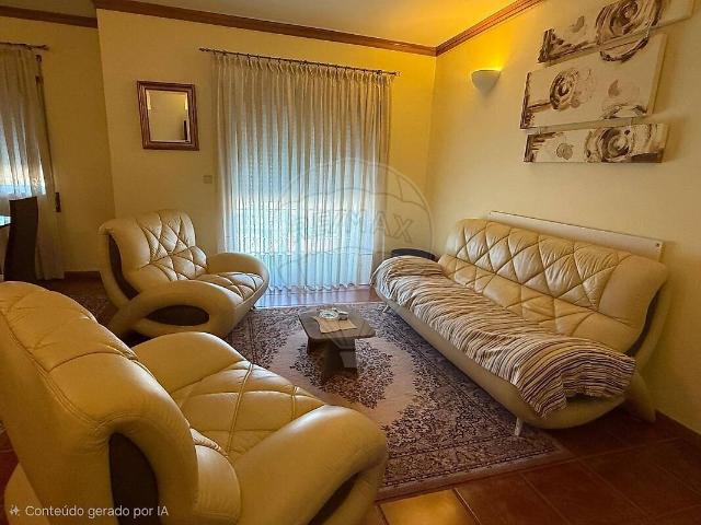 Apartamento venda em Lamego (Almacave e Sé), Lamego