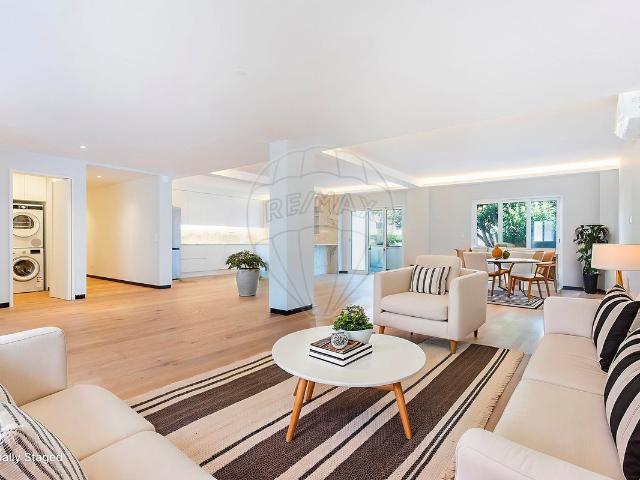 Apartamento venda em Santo António, Lisboa