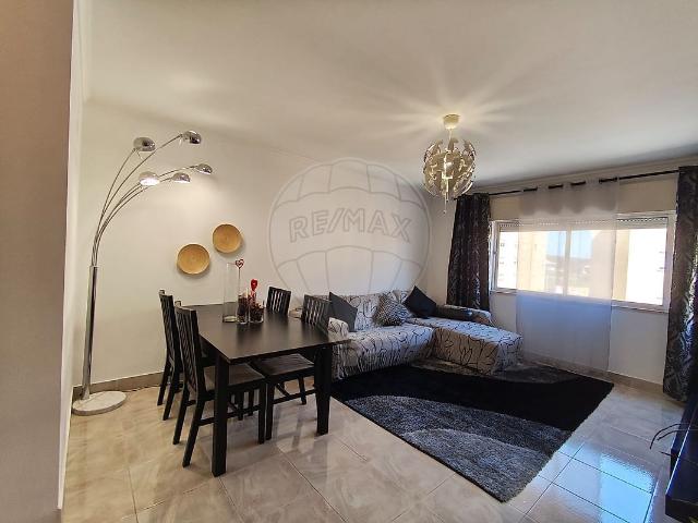 Apartamento venda em Catujal, Santiago Dos Velhos