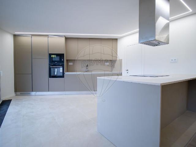 Apartamento venda em Vilarinho, Lousã