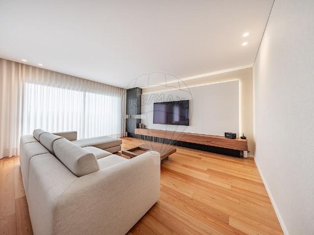 Apartamento venda em Margaride (Santa Eulália), Várzea, Lagares, Varziela e Moure, Felgueiras
