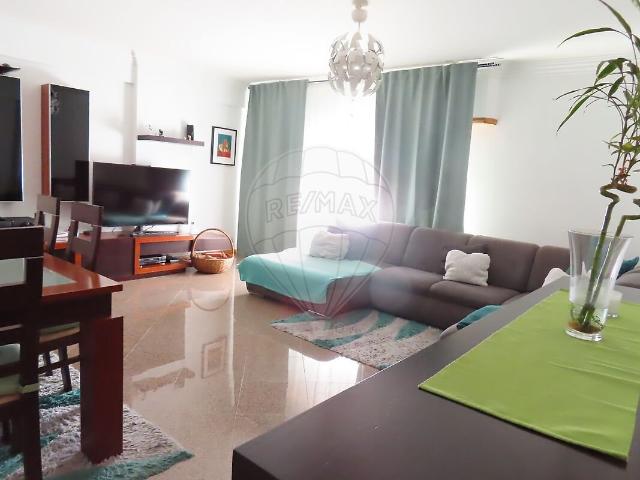 Apartamento venda em Monte Abraão, Massamá e Monte Abraão