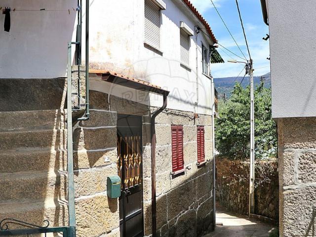 Apartamento venda em Vale Moreira, São Nicolau