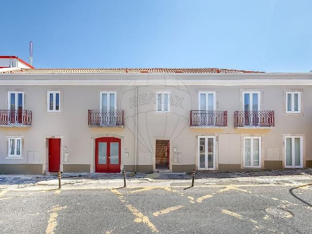 Apartamento venda em Mina de Água, Amadora