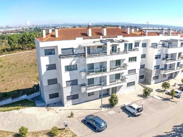 Apartamento venda em Nelas