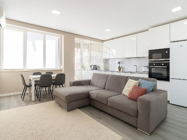 Apartamento venda em Casal do Privilégio, Odivelas