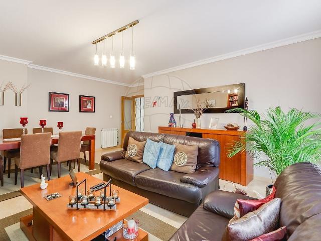 Apartamento venda em Ribeirada, Odivelas