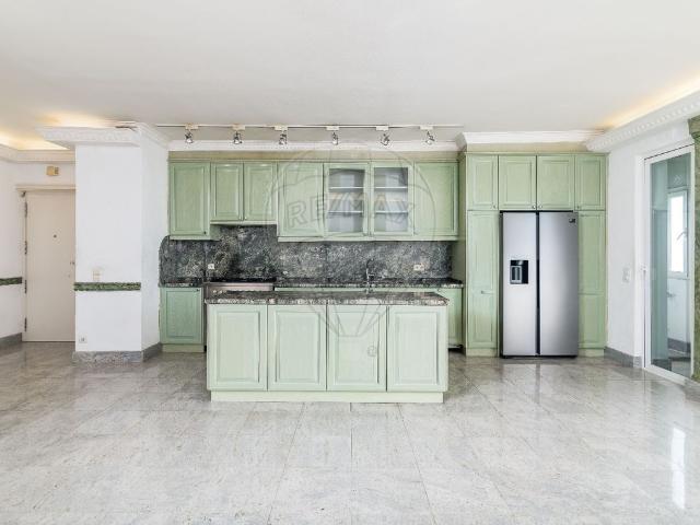 Apartamento venda em Quinta do Marquês, Oeiras
