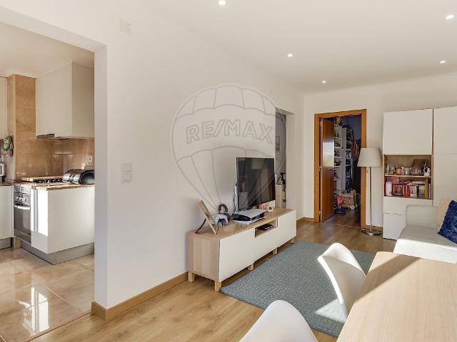 Apartamento venda em Quinta do Morgado, Lisboa