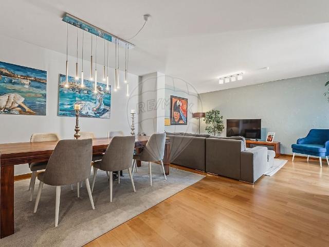 Apartamento venda em Rinchoa, Rio de Mouro