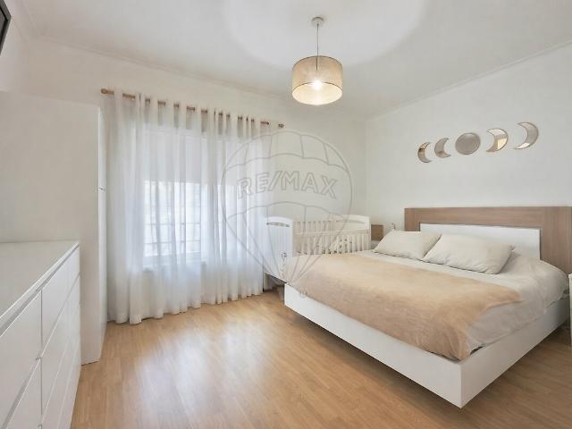 Apartamento venda em Afonso Costa, Setúbal
