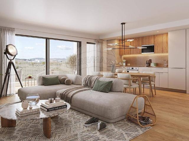 Apartamento venda em Santo António dos Cavaleiros e Frielas, Loures