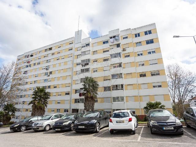 Apartamento venda em Urbanização do Conventinho, Loures