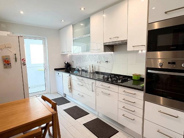 Apartamento venda em Vale das Flores, Coimbra