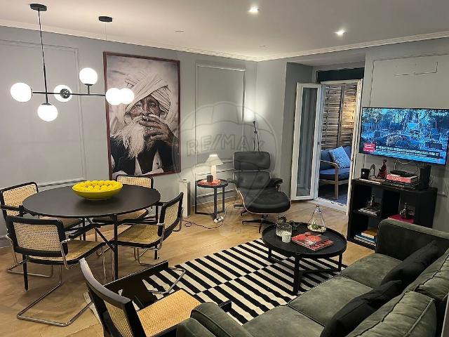 Apartamento venda em Coração de Jesus, Lisboa