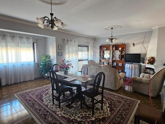 Apartamento venda em Além-Rio, Vila Real