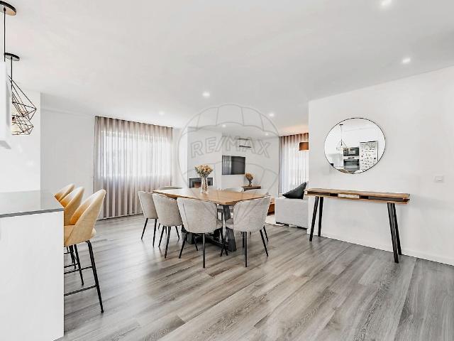Apartamento venda em Vila Verde e Barbudo, Vila Verde