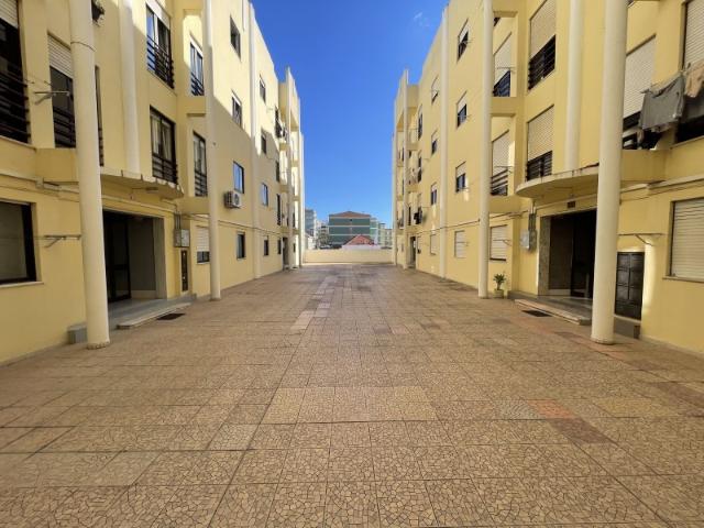 Apartamento venda em Grelhal, Setúbal