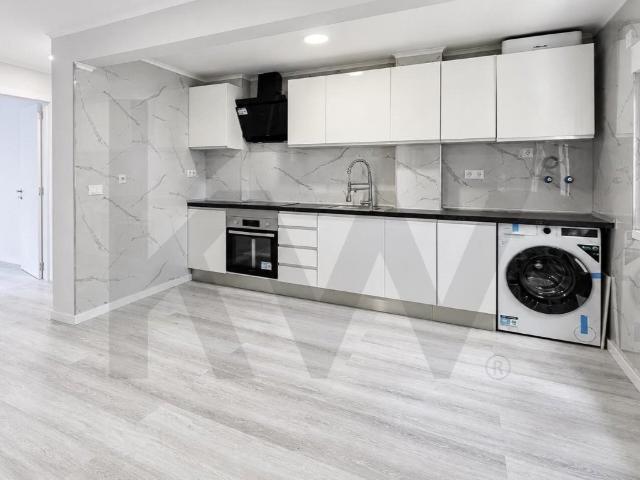 Apartamento venda em Almada, Setúbal