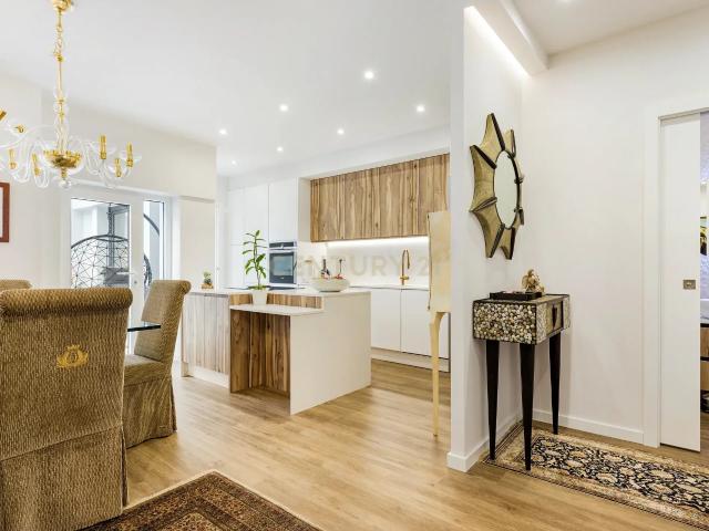 Apartamento venda em Alembrança, Almada