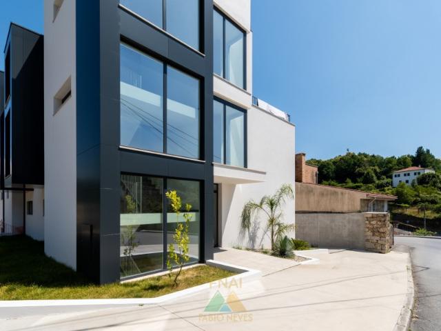 Apartamento venda em Vila Fonche, Arcos De Valdevez