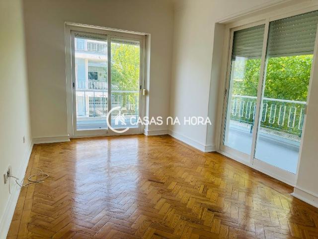Apartamento alugar em Cova da Piedade, Almada