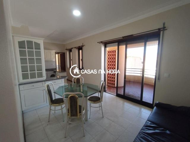 Apartamento alugar em Almada, Setúbal