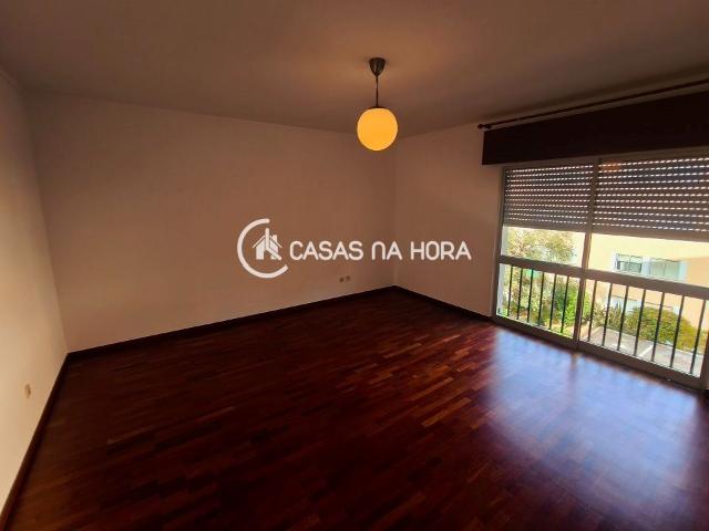 Apartamento alugar em Núcleo Urbano Histórico de Oeiras, Oeiras