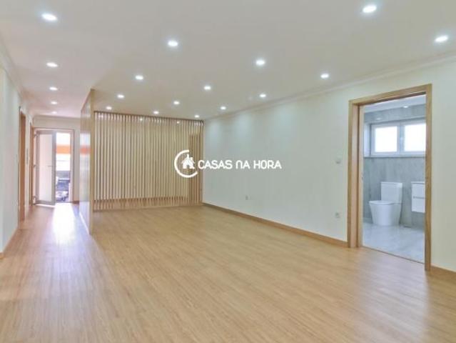 Apartamento alugar em Vila Nova De Gaia, Porto