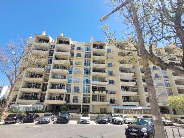Apartamento venda em Visconde da Luz, Cascais