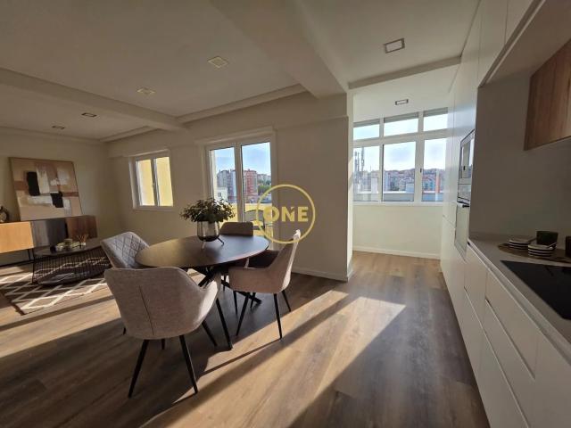 Apartamento venda em Bairro de Santa Cruz de Benfica, Lisboa