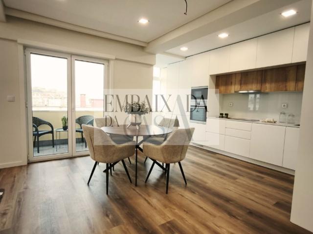 Apartamento venda em Bairro de Santa Cruz de Benfica, Lisboa