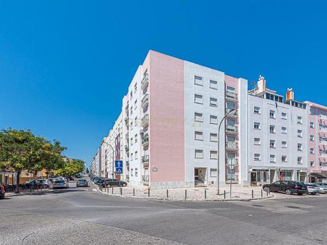 Apartamento venda em Afonso Costa, Setúbal