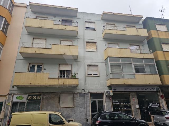 Escritório alugar em Reboleira, Amadora