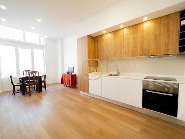 Apartamento venda em Casal do Chapim, Odivelas