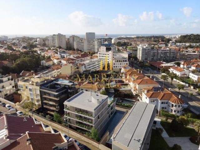 Casa venda em Porto, Lordelo Do Ouro