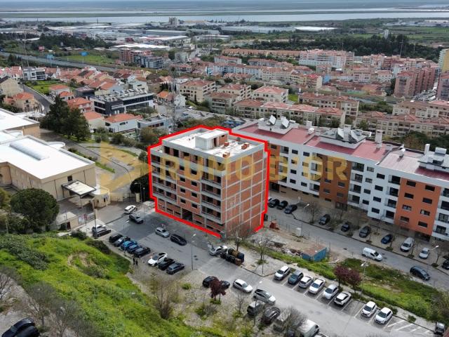 Apartamento venda em Alverca Do Ribatejo, Lisboa