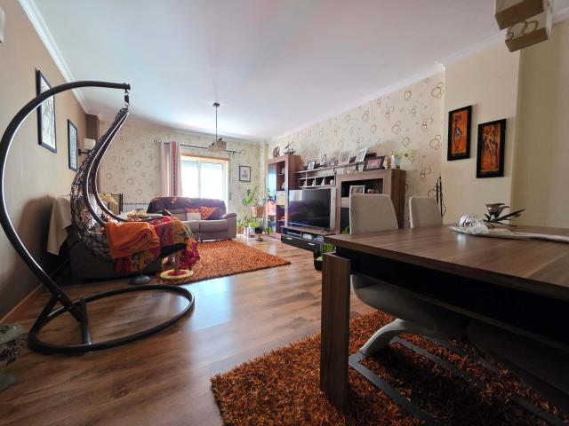 Apartamento alugar em Nossa Senhora do Pópulo, Caldas Da Rainha