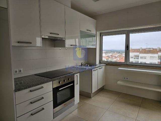 Apartamento alugar em Caldas Da Rainha, Leiria