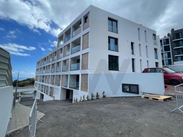 Apartamento venda em Azenha, Santa Cruz
