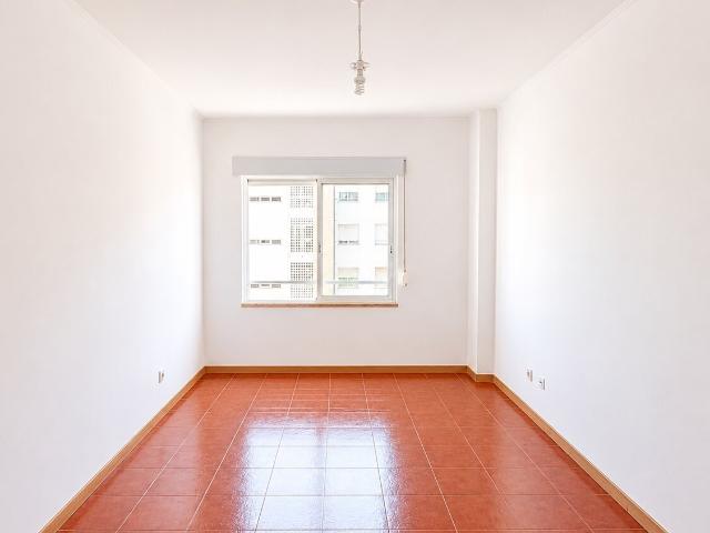 Apartamento alugar em Bairro do Aqueduto, Oeiras