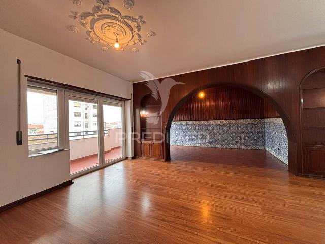 Apartamento alugar em Caldas Da Rainha, Leiria