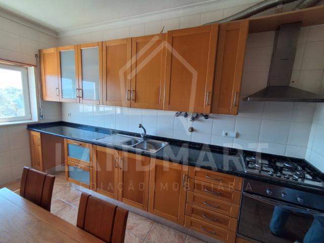 Apartamento alugar em Alcobaça, Leiria