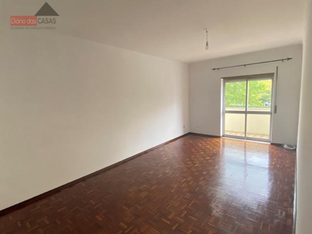 Apartamento alugar em Alto de São João, Coimbra