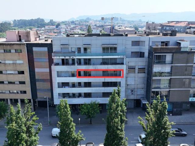 Apartamento venda em Felgueiras, Porto