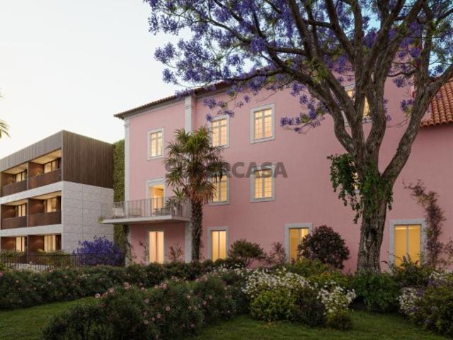 Casa venda em Porto, Lordelo Do Ouro