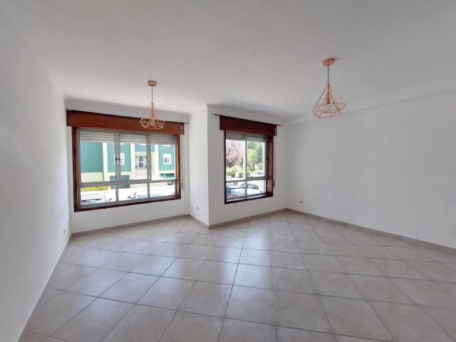 Apartamento alugar em Árvore Grossa, Porto