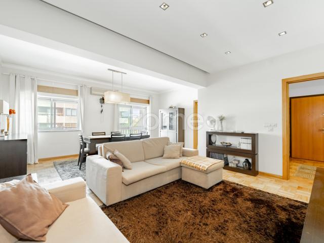 Apartamento venda em Braga (São José de São Lázaro e São João do Souto), Braga